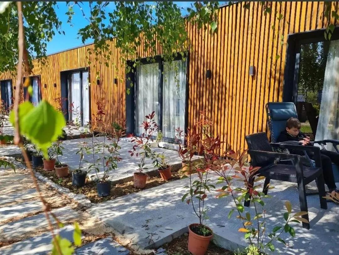 Garden * Ülgün